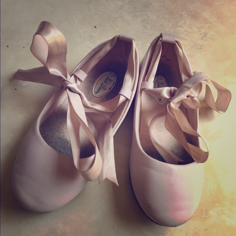 Girls light pink ballet flats size 12T